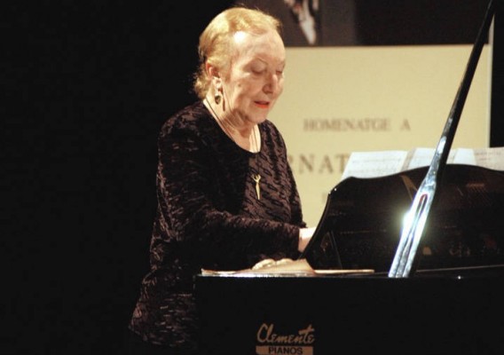 La UJI rinde homenaje a Matilde Salvador con un concierto sobre su legado 