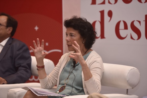 El Gobierno reunirá el lunes a empresarios y sindicatos para impulsar la FP