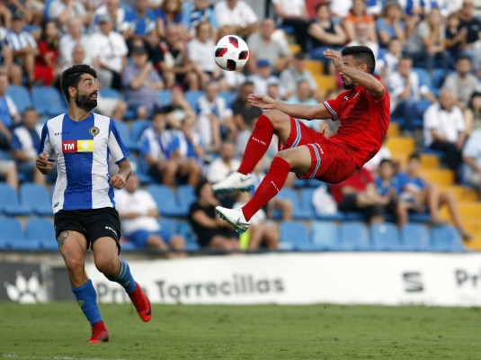 Carlos Martínez: 