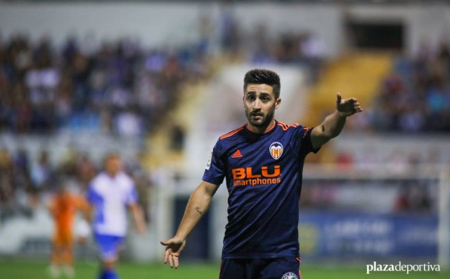 El Valencia oficializa la marcha de Nacho Gil al Elche 