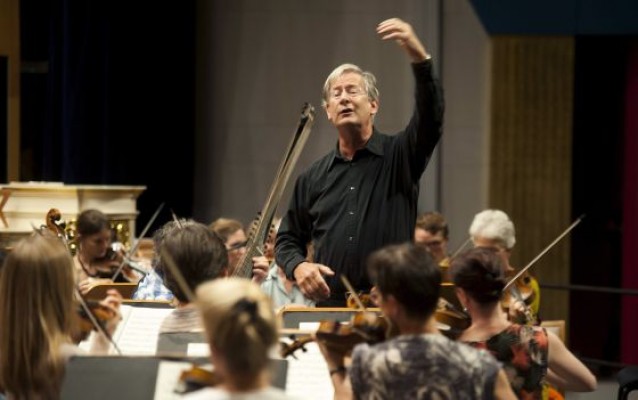 Sir John Eliot Gardiner vuelve a Valencia con 'La Pasión según San Mateo' de Bach