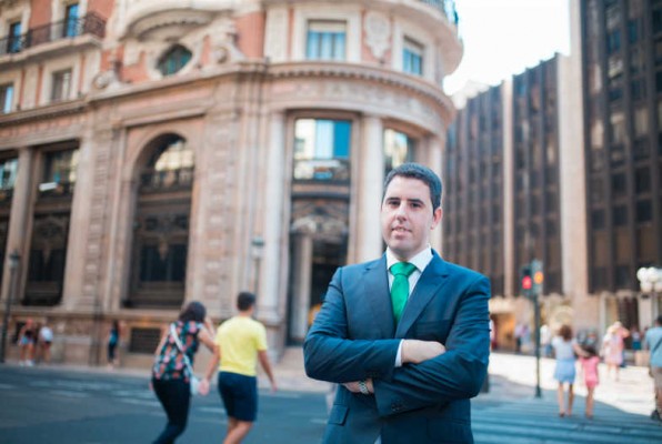 «El que gana dinero en los mercados es el método de inversión»