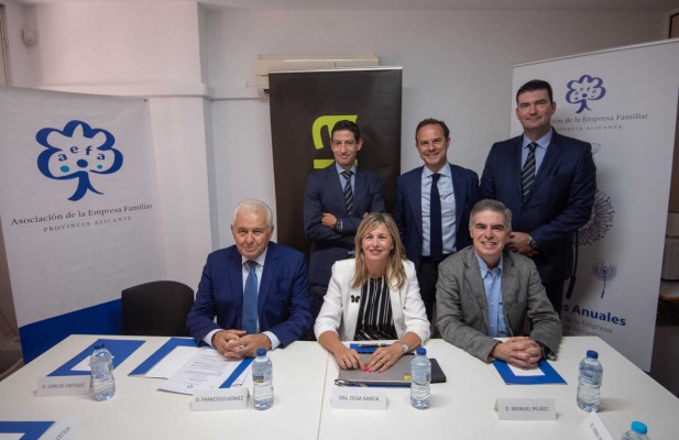 Los XXIII Premios Aefa reconocen a Autocares Martínez, Envases Durá y Alzis
