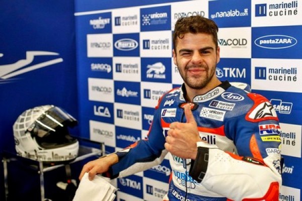 La Federación Italiana retira a Fenati la licencia de piloto
