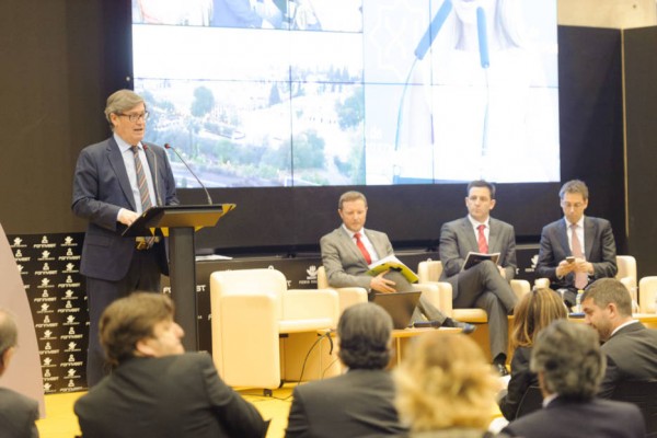 La figura del mediador sale reforzada en Forinvest gracias a su capacidad de adaptación