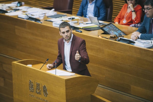 Compromís le pide a Pedro Sánchez que no sea como Rajoy