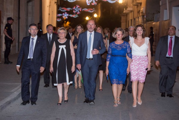 Fiestas de Orihuela. La Exhibición de la Real Enseña del Oriol (fotos RAFA MOLINA)