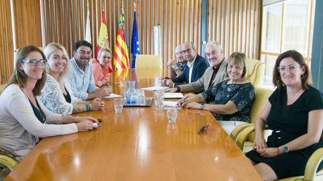 Siete restaurantes de Alicante crean una asociación para su defensa al margen de la patronal hostelera