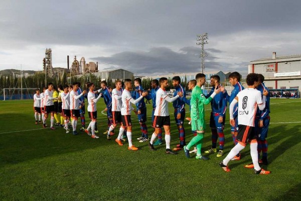 El Atlético Levante llega mejor colocado al derbi de filiales