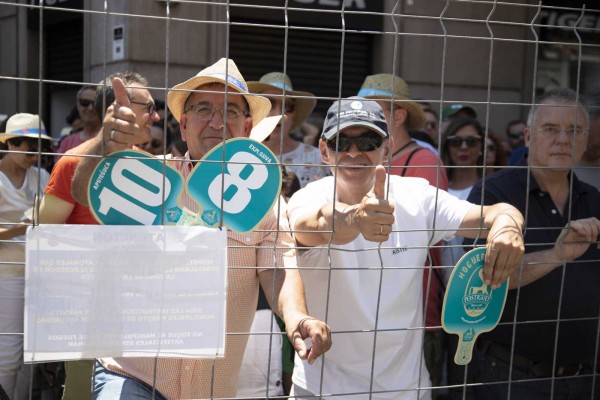 Quinta mascletà de Fogueres 2018 (fotos PEPE OLIVARES)