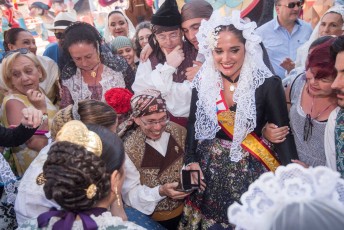 Sèneca-Autobusos, foguera ganadora en categoría Especial 2018 (fotos RAFA MOLINA)
