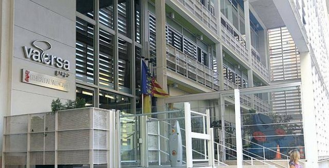 Imputado un exdirector de Vaersa por pagar comilonas con la tarjeta de la empresa