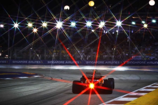 El trazado urbano de Marina Bay alimenta las opciones de Ferrari y McLaren