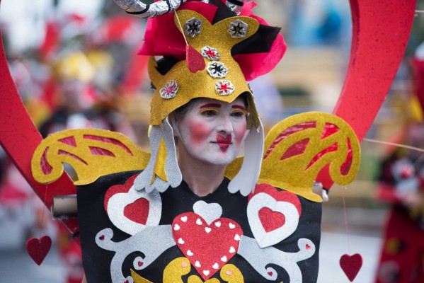Desfile del ninot (fotos RAFA MOLINA)