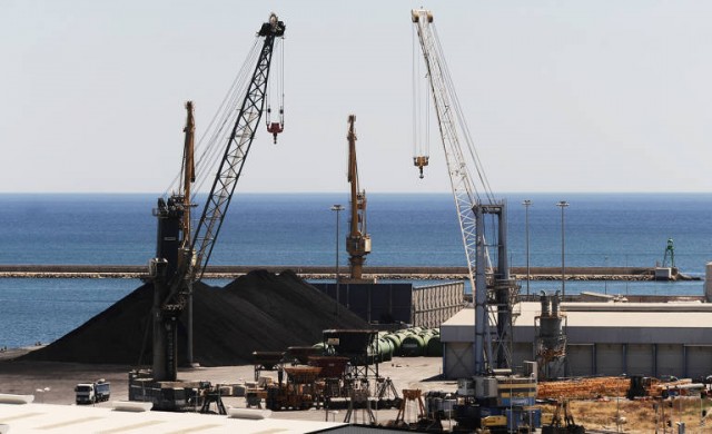 El puerto de Alicante, el segundo con mayor caída en tráfico de mercancías hasta julio