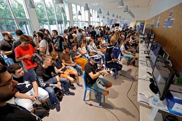 150 personas prueban los nuevos títulos de PS4 desarrollados bajo la iniciativa PlayStation®Talents en Lanzadera