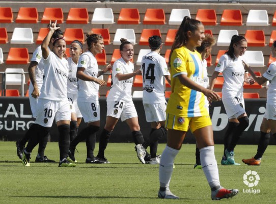 El Valencia logra un solvente triunfo ante el Espanyol