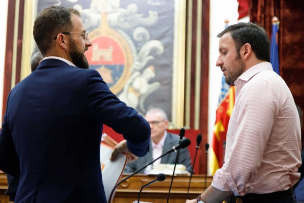 Pleno municipal de Elche (fotos PEPE OLIVARES)
