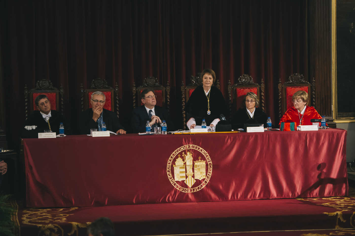 Esta mesa presidencial sí es paritaria y otras imágenes de la apertura de curso