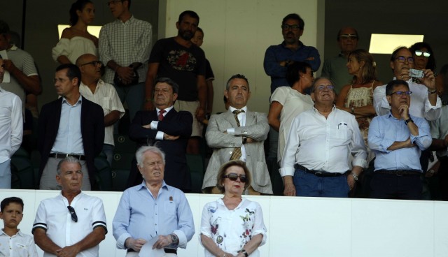 El Elche asegura que ya cuenta con los 1,3 millones que ha de pagar a Hacienda el jueves