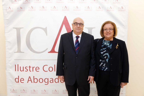 El Colegio de Abogados de Alicante celebra la fiesta de San Raimundo de Peñafort (foto PEPE OLIVARES)