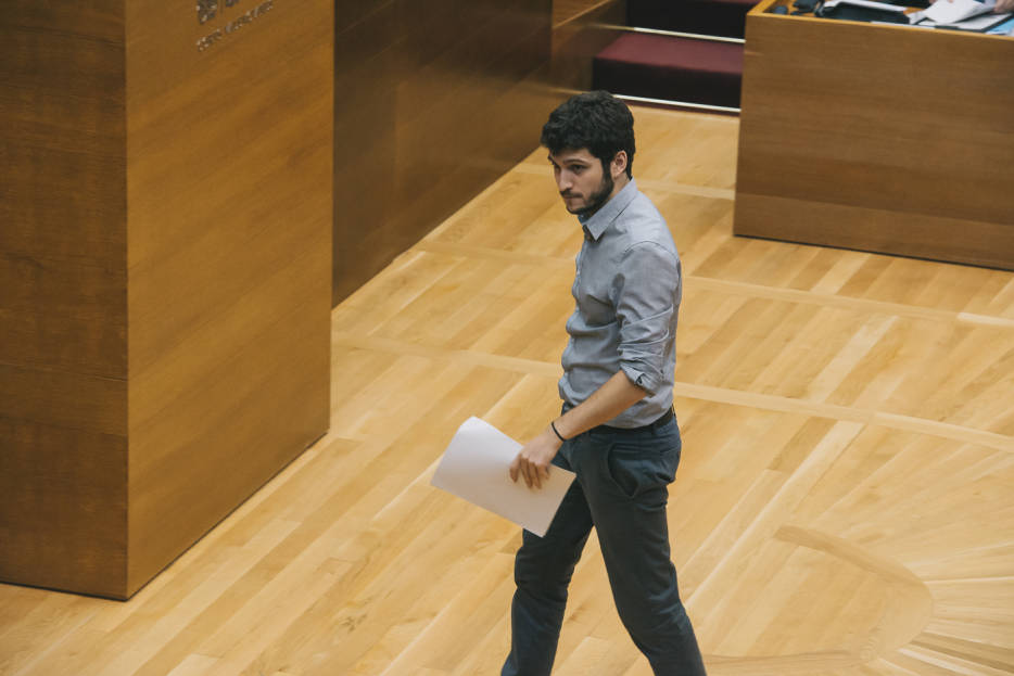 El portavoz de Podemos en Les Corts, Antonio Estañ. Foto: KIKE TABERNER - 