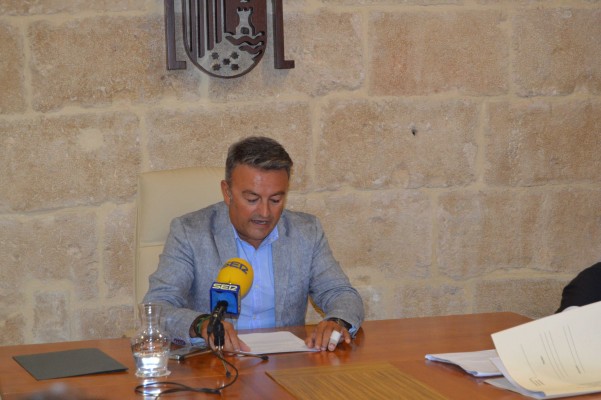 Chulvi coge aire para encarar con garantías el año electoral en Xàbia y la Diputación