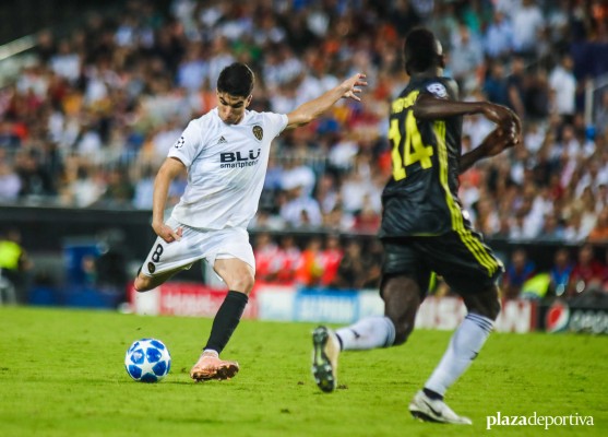 Soler se merece jugar en el sitio de Parejo
