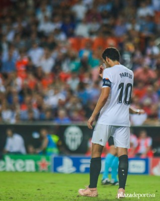 Sin el faro de Parejo, el Valencia juega a oscuras
