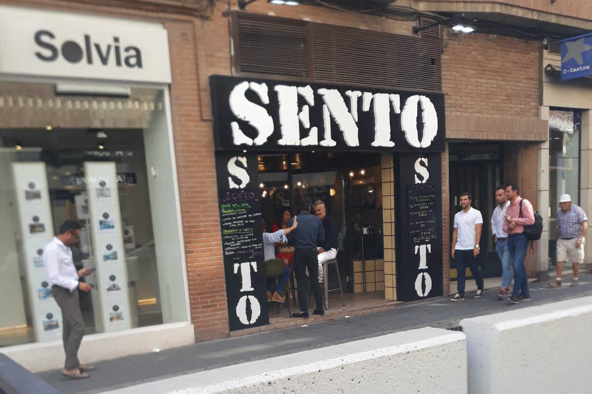 La nueva cervecería Sento, junto a la Solvia Store de Churruca. Foto: AP - 