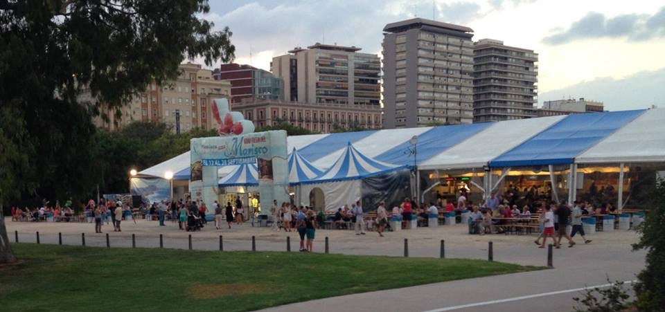 La Feria de Marisco en ediciones anteriores, en el antiguo cauce del río Túria. Foto: VP - 