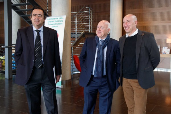 Ximo Puig en Elche Parque Empresarial (Fotos: PEPE OLIVARES)