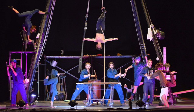 Malabarismo cuántico, teatro de máscaras y un show de circo toman la cuarta jornada del MIM 