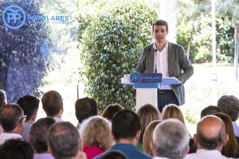 Casado contra Puig y el PSOE por la financiación: 