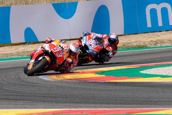 Márquez marca territorio

