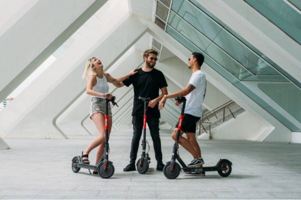 Bbuho pone en marcha un 'airbnb' de patinetes eléctricos
