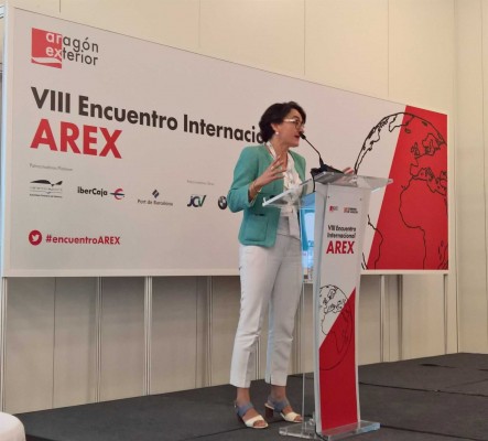 El Puerto de València se propone llegar a los seis millones de TEUS con la ayuda de Aragón