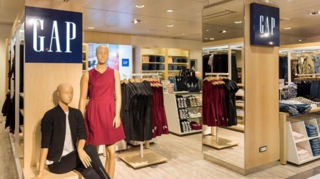 La cadena americana de moda GAP abre una nueva tienda en El Corte Inglés de Elche