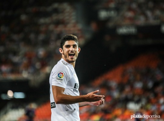 Guedes da otro aire al ataque del Valencia
