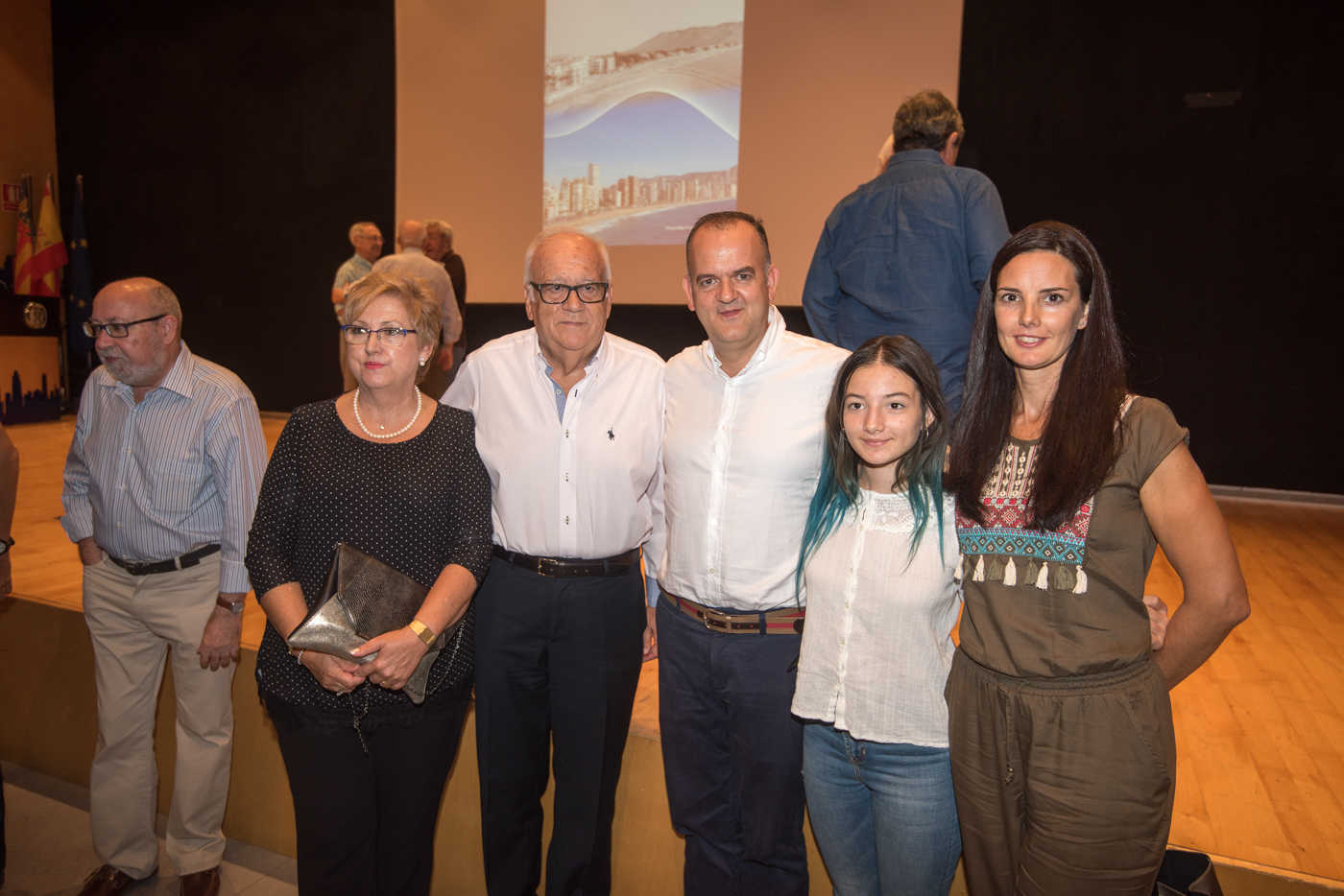 Presentación del libro 'Gent de Benidorm', de Vicente Fuster (fotos RAFA MOLINA)