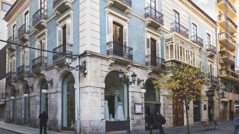 Diez empresas de apartamentos turísticos de Alicante se asocian para defender sus intereses