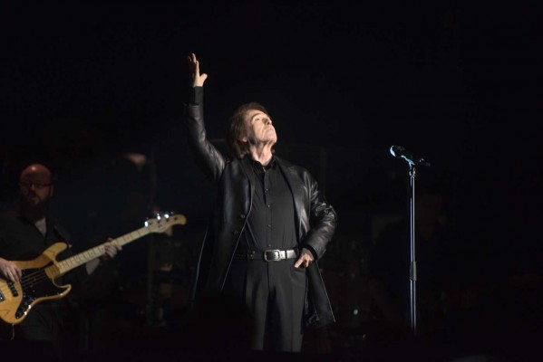 Raphael amplía su gira a 17 ciudades españolas y actuará en Elche, en la Rotonda del Parque