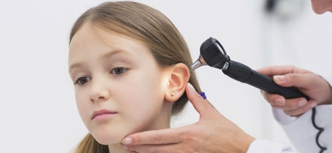 El 80% de las disminuciones de la capacidad auditiva de los niños están presentes en el parto o en período neonatal