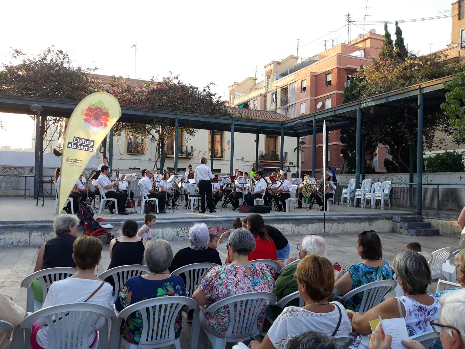 Des de música clàssica fins a teatre d'improvisació: 'Cultura als barris' continua amb noves activitats