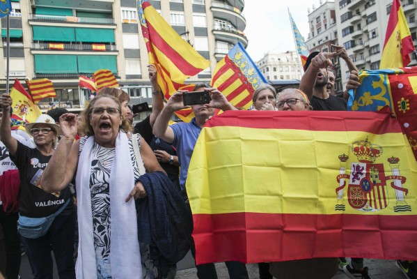 El CIS muestra que el catalanismo que temen PP y Cs en la Comunitat es un 'fantasma'