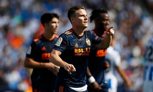 Gameiro se estrena, Carlos Soler brilla y Neto se viste de héroe