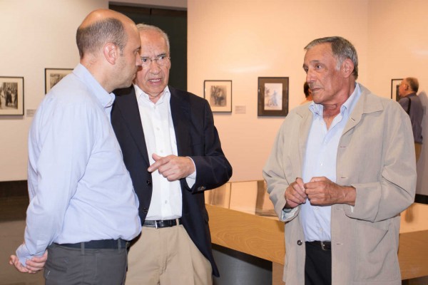 Inauguración de la exposición 'Todo Centelles' en la Lonja del Pescado en Alicante (foto PEPE OLIVARES)