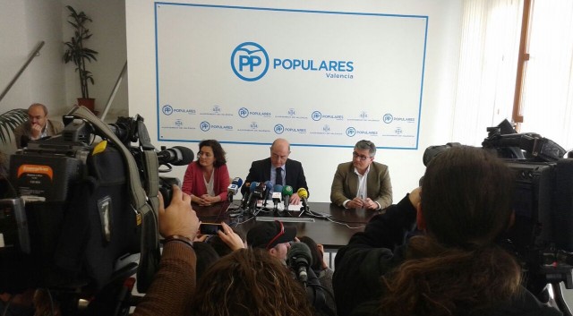 Los concejales imputados por blanqueo no renuncian porque en el sumario 
