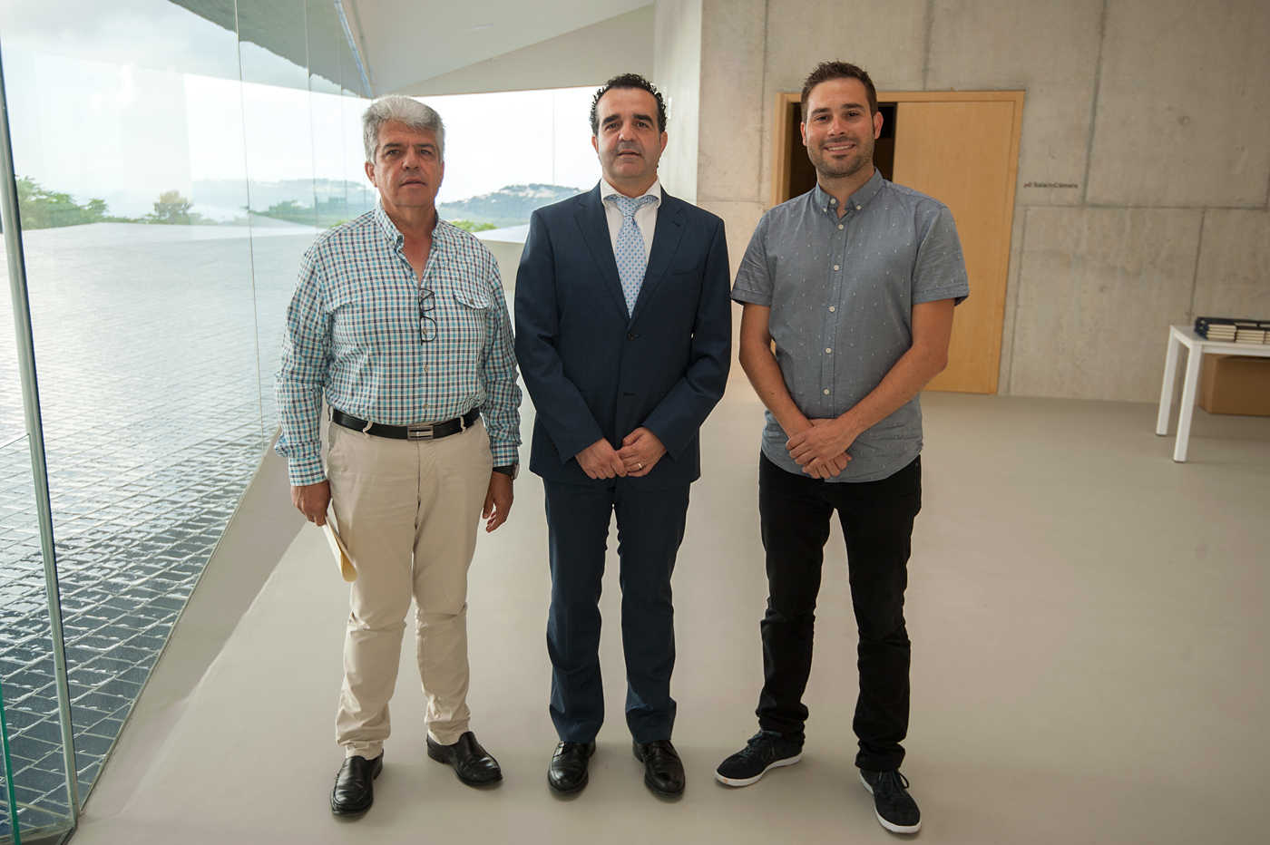 Desayuno AP 'Emprender e innovar desde la Marina Alta' en Teulada (fotos RAFA MOLINA)