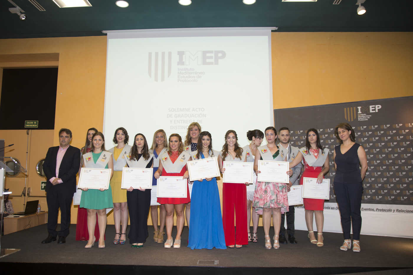 Acto de Graduación del grado de Eventos, Protocolo y Relaciones Institucionales del IMEP (foto PEPE OLIVARES)